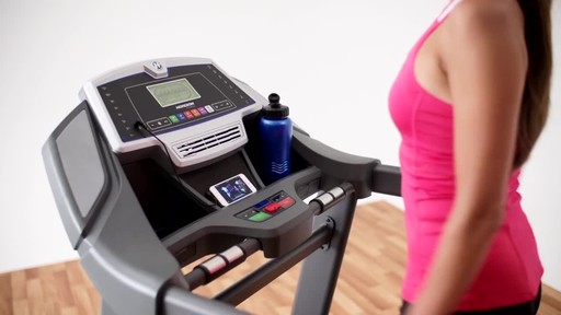 Horizon CT7.2 Treadmill - image 1 from the video
