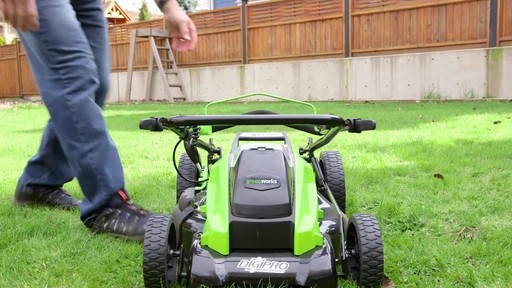 Gareth & Doug's Review of the Greenworks 40V Lawnmower  - image 6 from the video