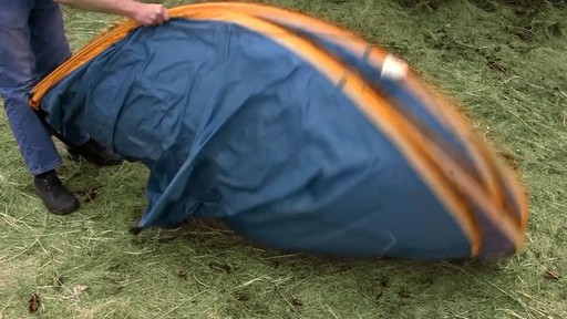 The Broadstone Popup 6 Person Tent - image 8 from the video