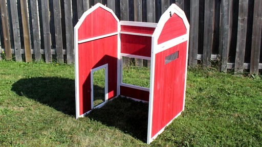 Old Red Barn Chicken Coop by Precision Pet - image 1 from the video