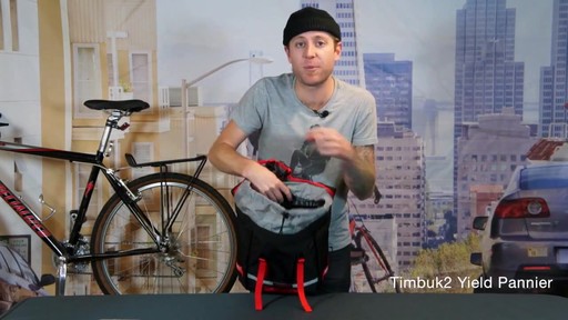 TIMBUK2 Yield Pannier - image 9 from the video