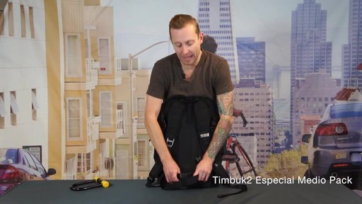 TIMBUK2 Especial Medio Bike Bag - image 10 from the video