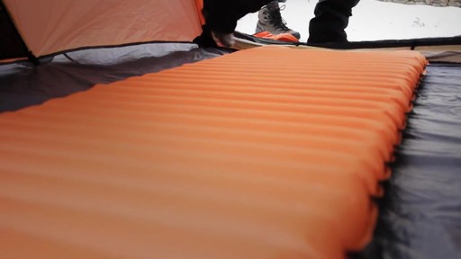 NEMO Cosmo Insulated Sleeping Pad - image 8 from the video