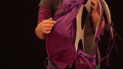 OSPREY Women's Sirrus 24 Dackpack - image 3 from the video