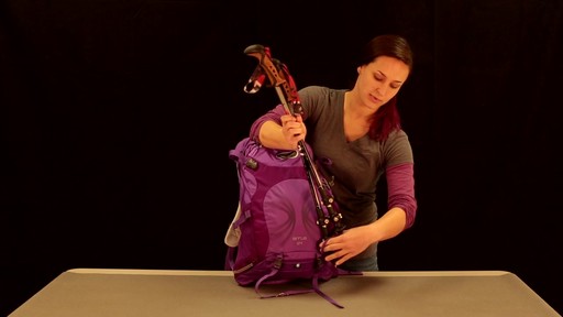 OSPREY Women's Sirrus 24 Dackpack - image 9 from the video