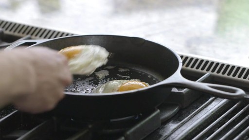 How to Cook an Egg with Lodge Cast Iron - image 7 from the video