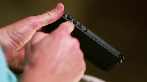 LIFEPROOF frē iPhone 5 Case - image 5 from the video