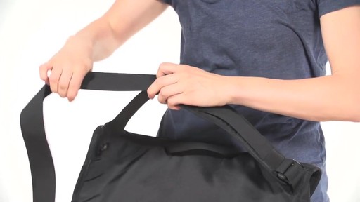TIMBUK2 Catapult Cycling Messenger Bag - image 9 from the video