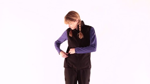 EMS Women's WindFactor Fleece Vest - image 2 from the video