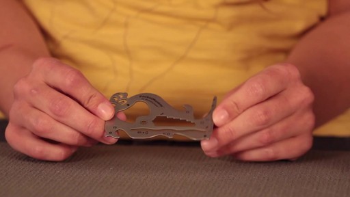 ZOOTILITY TOOLS PocketMonkey Multitool - image 9 from the video
