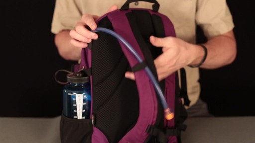 EMS Four Wheel Jive Daypack - image 3 from the video
