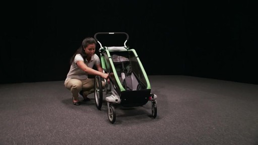 THULE Chariot Cheetah Child Carrier - image 9 from the video