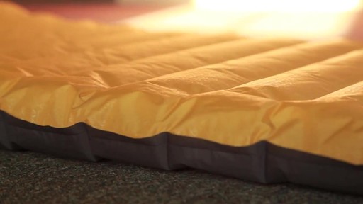 NEMO Cosmo Air Lite Sleeping Pad, 20 Regular - image 8 from the video