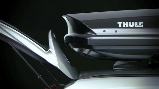 THULE Dynamic 900 Chrome Limited Edition Cargo Box - image 7 from the video
