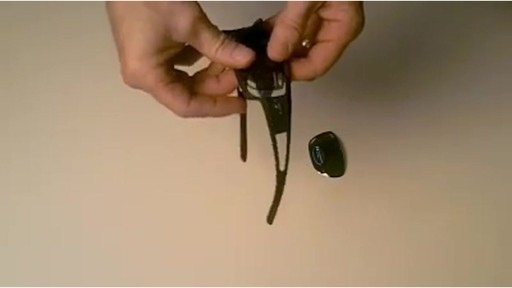 TIFOSI Lens Changing Instructions - Dolomite Model - image 5 from the video