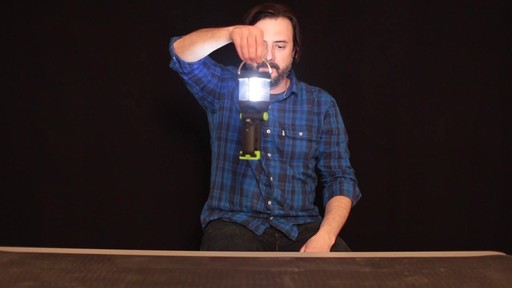 BLACKFIRE Clamplight Lantern - image 8 from the video