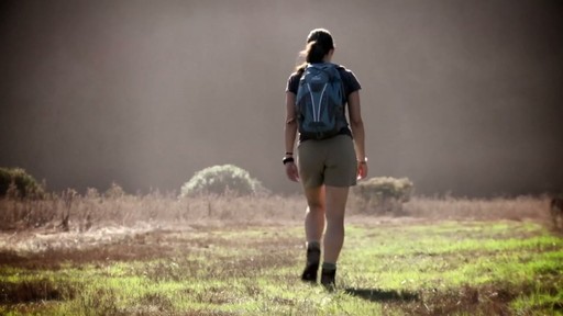 CamelBak Women's Trinity - image 9 from the video